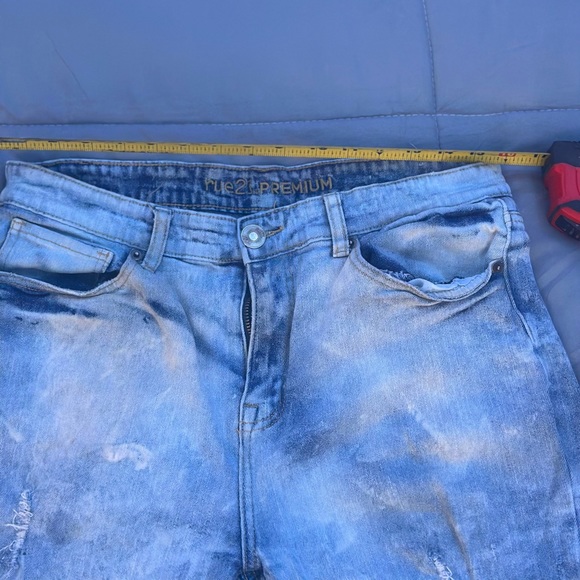 NWOT Rue21 Premium distressed skinny supreme flex jeans. Size 34w/32 ins. 70%cot - Picture 2 of 14